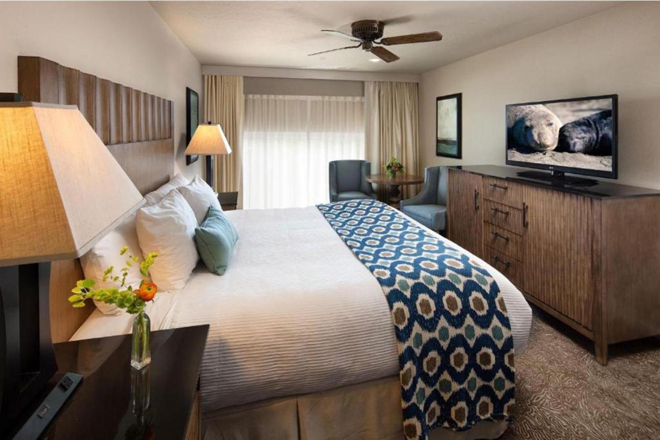 Cambria Landing Inn And Suites Ngoại thất bức ảnh